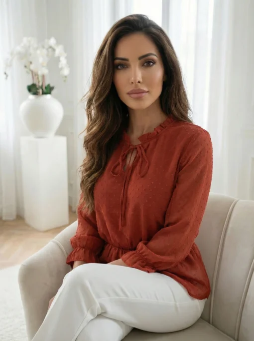 bluza-caramizie-tip-peplum-din-voal-cu-plumeti