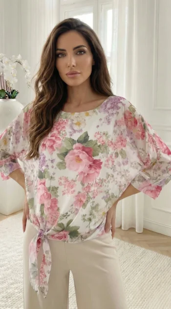 bluza-cu-model-floral-roz-si-nod-lateral