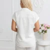 bluza-dama-alba-cu-broderie-aurie-guler-rever-si-decolteu-in-v