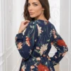 bluza-dama-bleumarin-cu-imprimeu-floral-si-maneci-lungi