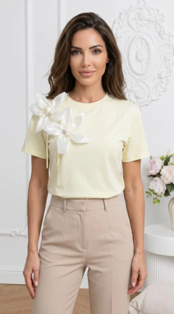 bluza-din-bumbac-cu-flori-3d-din-organza-si-perle