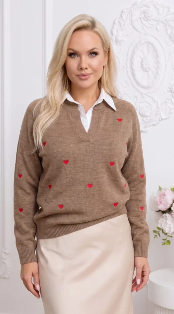 bluza-din-tricot-cu-guler-si-broderie-inimioare