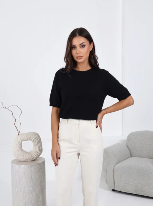bluza-din-tricot-fin-cu-maneca-scurta
