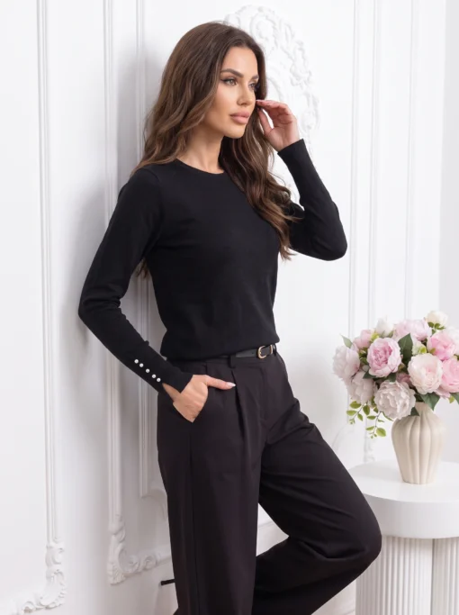 bluza-din-tricot-fin-cu-perle-la-mansete