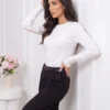 bluza-din-tricot-fin-cu-perle-la-mansete