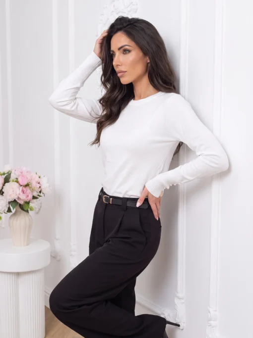 bluza-din-tricot-fin-cu-perle-la-mansete