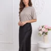 bluza-din-tricot-fin-cu-strasuri