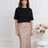 bluza-din-tricot-fin-cu-strasuri