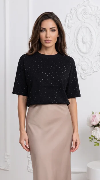 bluza-din-tricot-fin-cu-strasuri