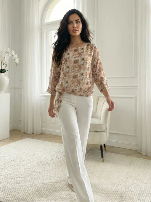 bluza-eleganta-bej-cu-imprimeu-floral-si-nod-decorativ