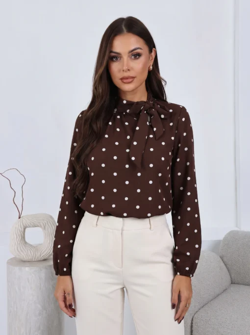 bluza-eleganta-cu-buline-si-funda-la-guler