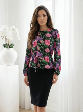 Bluză elegantă cu cordon în talie și imprimeu floral