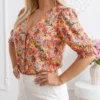 bluza-eleganta-cu-decolteu-in-v-si-imprimeu-floral-multicolor