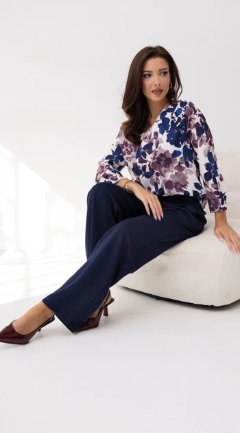 bluza-eleganta-cu-imprimeu-floral-in-nuante-de-albastru-si-mov