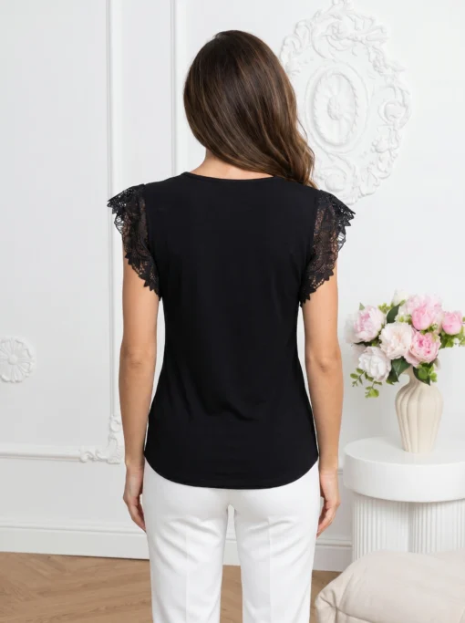 bluza-eleganta-din-bumbac-cu-insertie-de-dantela-la-decolteu