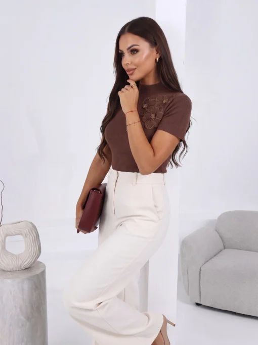 bluza-eleganta-din-tricot-fin-cu-aplicatii-florale