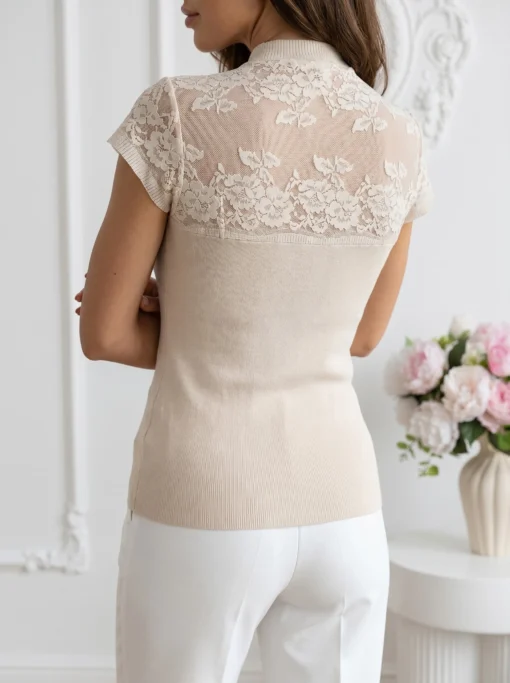 bluza-eleganta-reiata-cu-insertii-din-plasa-si-broderie-florala-negru-universala