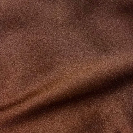 bluza-eleganta-satinata-maro-cu-decolteu-drapat-si-nasturi-decorativi