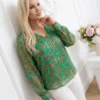 bluza-eleganta-verde-cu-detalii-aurii