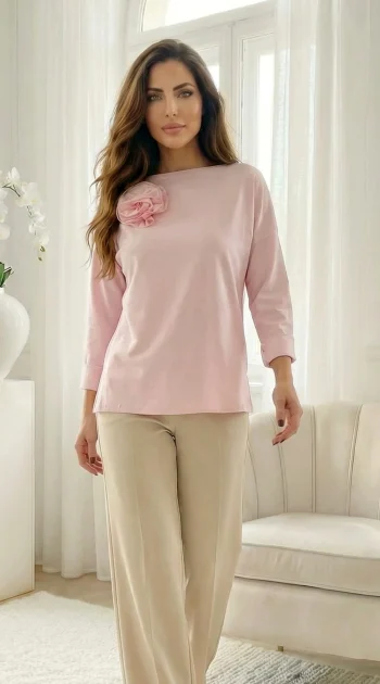 bluza-lejera-galbena-cu-aplicatie-florala-3d-copiaza