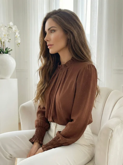 bluza-maro-eleganta-cu-strasuri-si-mansete-elastice