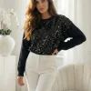 bluza-neagra-cu-paiete-aplicate-si-maneci-lungi
