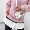 bluza-oversized-roz-cu-croi-lejer-si-stil-casual