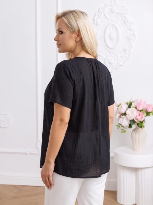 bluza-vaporoasa-din-material-texturat-cu-aplicatii-decorative
