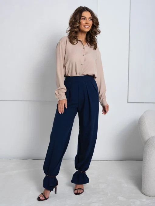 camasa-bej-eleganta-cu-nasturi-metalici