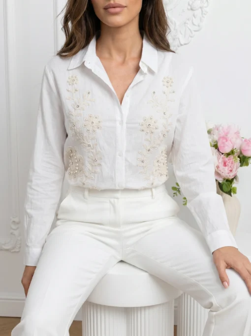 camasa-dama-alba-broderie-delicata-bej-margele-si-maneci-lungi