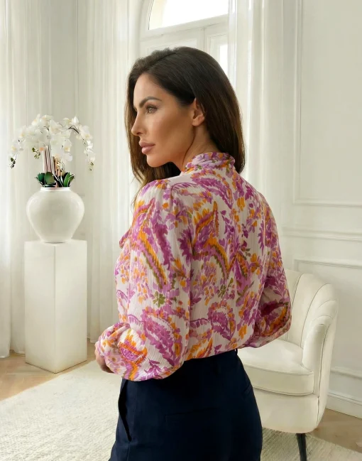 camasa-eleganta-cu-funda-la-gat-si-imprimeu-floral-roz