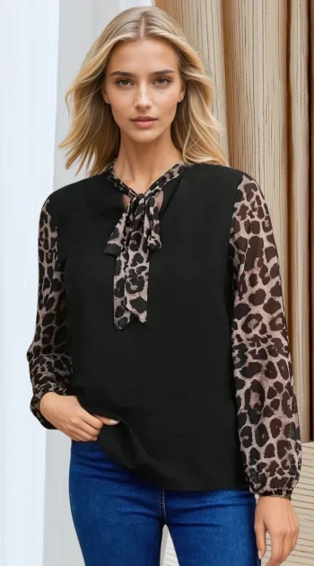 camasa-neagra-cu-maneci-animal-print-si-funda-decorativa