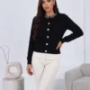 cardigan-cu-nasturi-argintii-si-aplicatii-de-pietre-la-guler