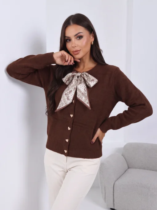 cardigan-din-tricot-cu-esarfa-la-guler-si-nasturi-aurii