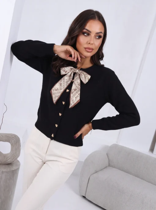 cardigan-din-tricot-cu-esarfa-la-guler-si-nasturi-aurii