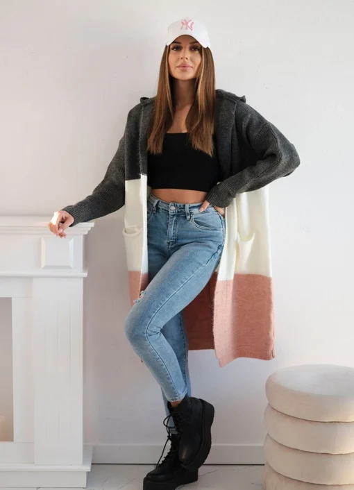 cardigan-din-tricot-in-dungi-cu-gluga