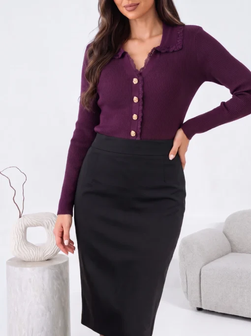 cardigan-din-tricot-striat-cu-guler-din-dantela-si-nasturi-aurii