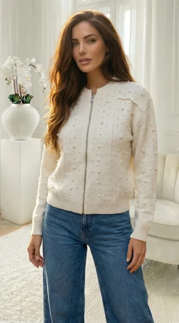 cardigan-elegant-bej-cu-fermoar-si-aplicatii-perle