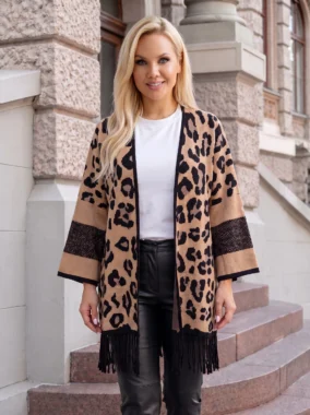 Cardigan elegant din tricot cu imprimeu si franjuri la tiv