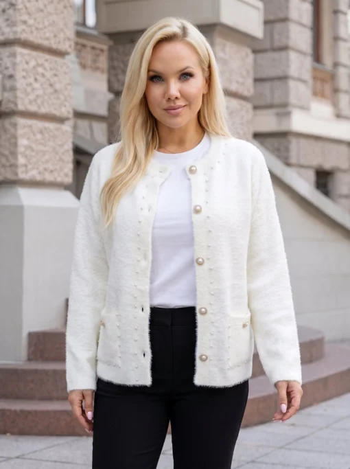 cardigan-elegant-din-tricot-pufos-cu-perle-aplicate