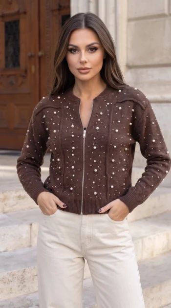 cardigan-elegant-maro-cu-fermoar-si-aplicatii-perle