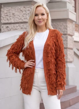 Cardigan pufos cu franjuri