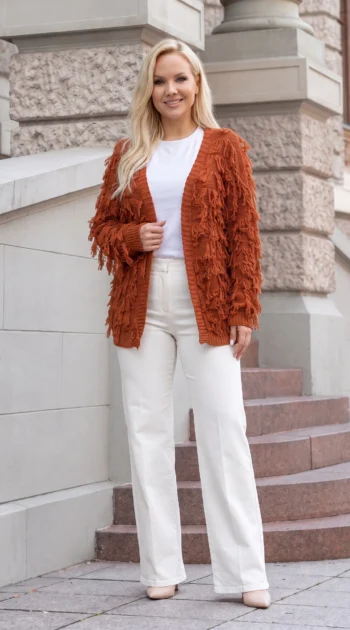 cardigan-pufos-cu-franjuri