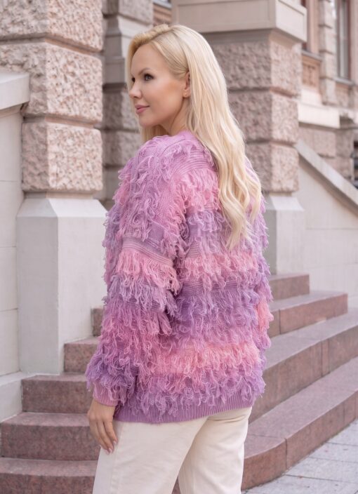 cardigan-pufos-cu-franjuri-si-degrade-pastelat