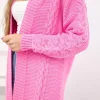 cardigan-roz-lung-tricotat-cu-model-impletit