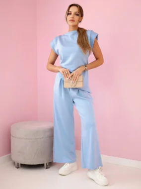Compleu bleu elegant cu pantaloni evazati si bluza drapata