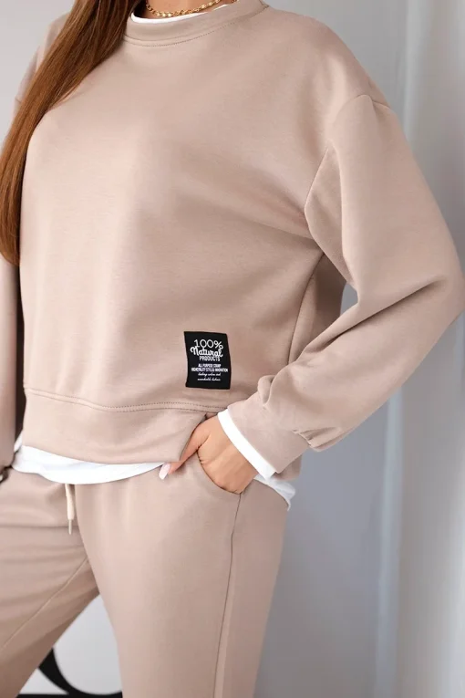 compleu-dama-din-vascoza-bej-cu-bluza-lejera-si-pantaloni-comozi