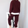 compleu-dama-din-vascoza-bordo-cu-bluza-lejera-si-pantaloni-confortabili