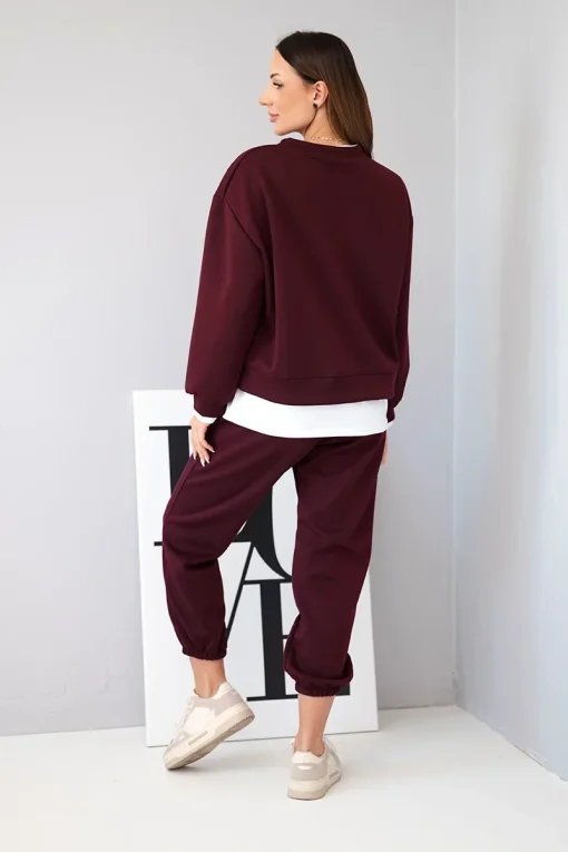 compleu-dama-din-vascoza-bordo-cu-bluza-lejera-si-pantaloni-confortabili