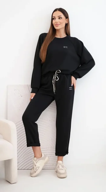 compleu-dama-din-vascoza-negru-cu-guler-rotund-si-pantaloni-comozi